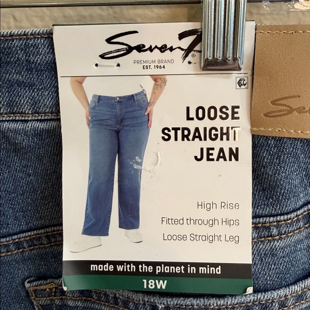 NWT Size 18W Seven7 Loose Straight Jean